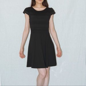 Nwot Elle little black dress size 6